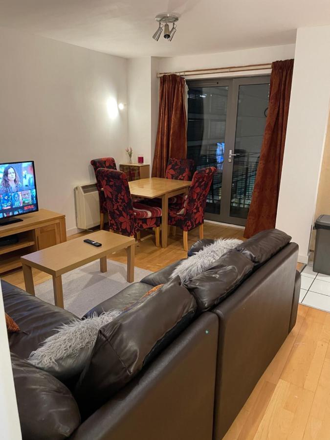 Bigkings 2 Bedroom Apt With Free Parking Beside Piccadilly In Central Manchester Exterior photo